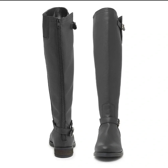 G.H. Bass‎ & Co. VANYA KNEE HIGH
BOOTS Sz. 7.5 - Picture 3 of 10